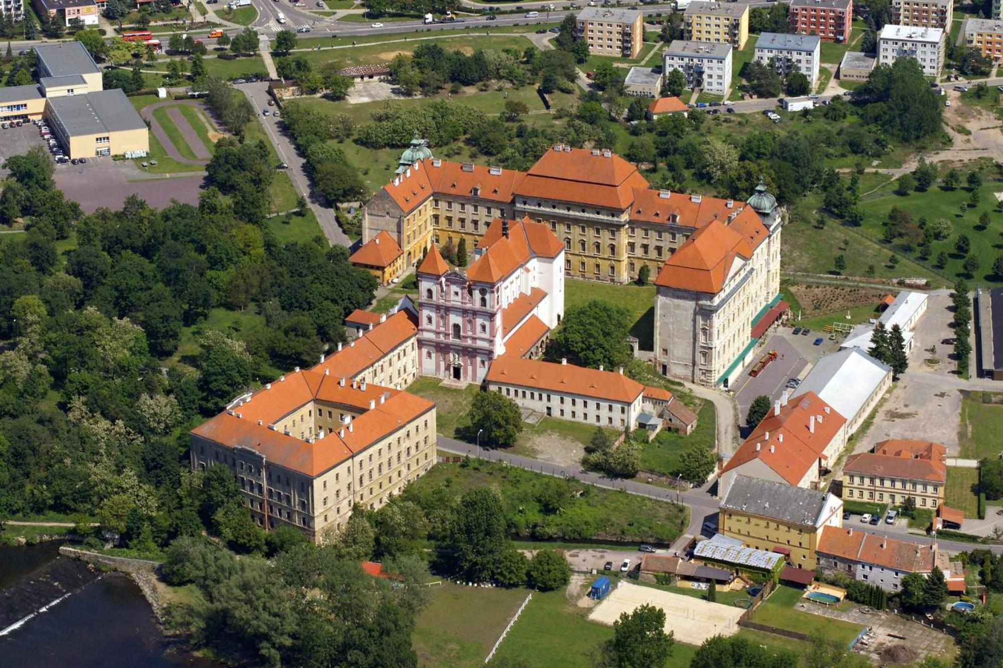 Rezidence Znojmo Hotel Exterior foto